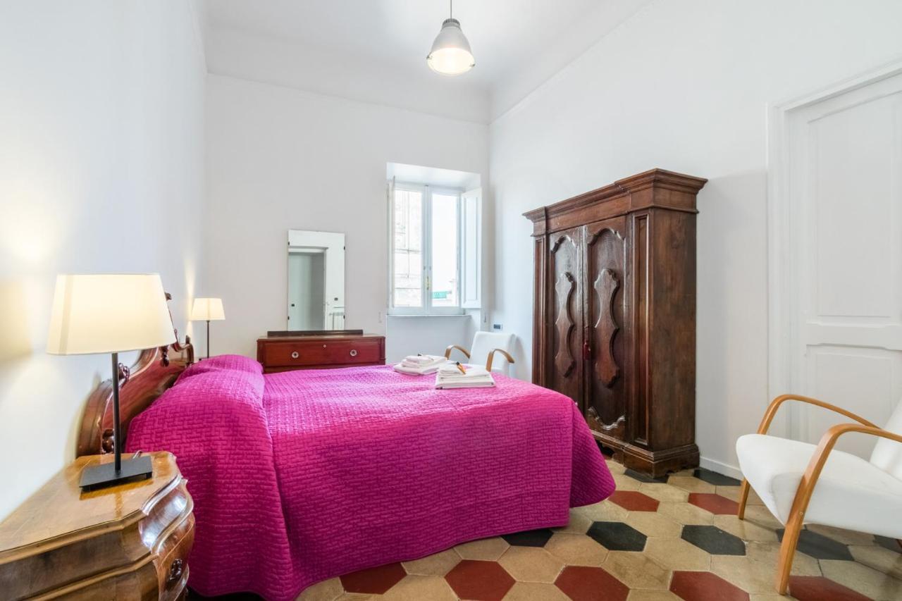 Relax Apartment Zanardelli, Piazza Navona Rom Eksteriør billede